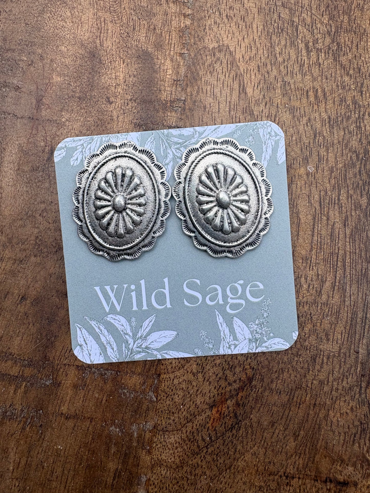 Silver Concho Studs